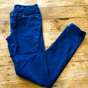 The Limited 678 Denim Jeans Size 4  Cobalt Blue